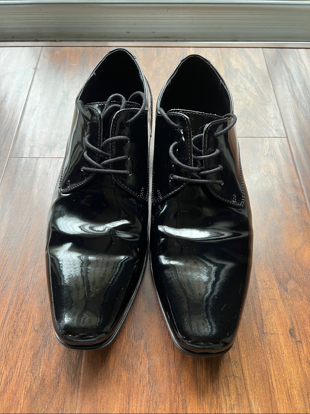 Calvin Klein Men's Black Patent Leather Lace-Up Dress Oxfords